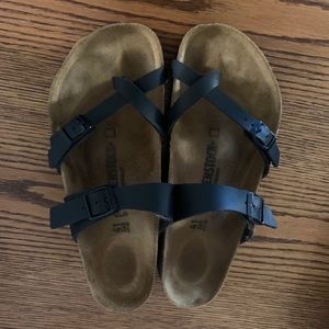 Size 10 Mayari Birko Flor Birkenstock’s